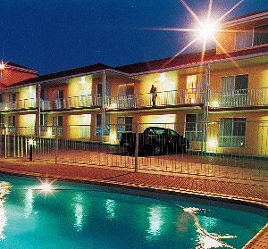 Harbour Sails Motor 4*
