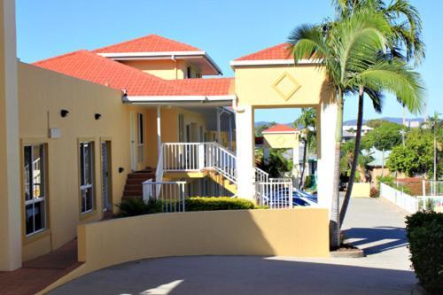 Harbour Sails Motor 4*